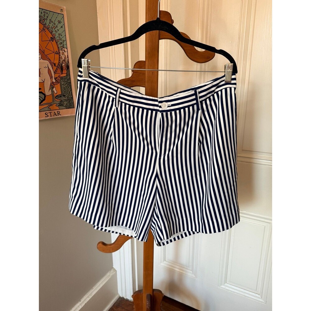 LAUREN Ralph Lauren Women's striped shorts